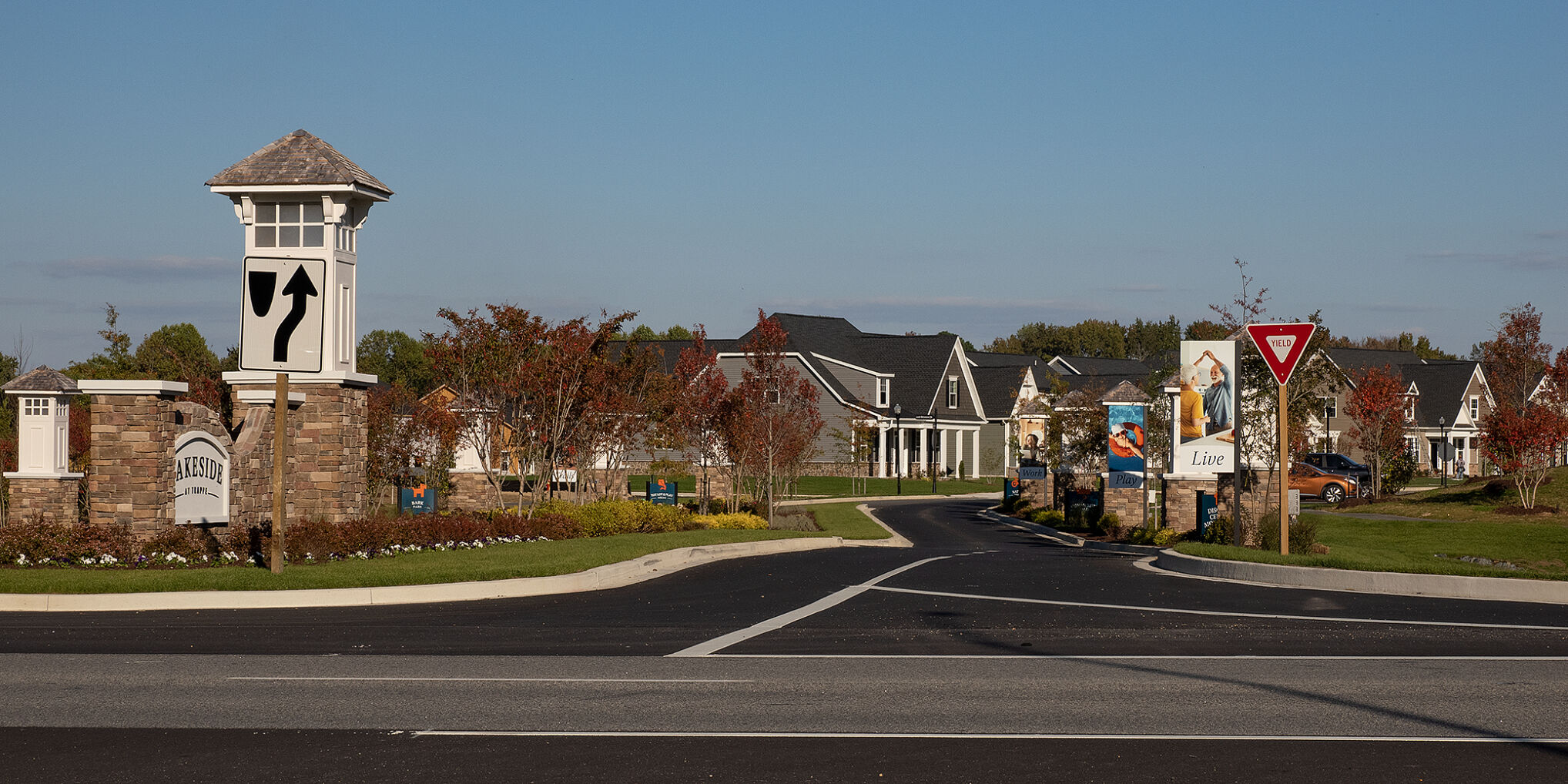 Lakeside entrance in Trappe, MD